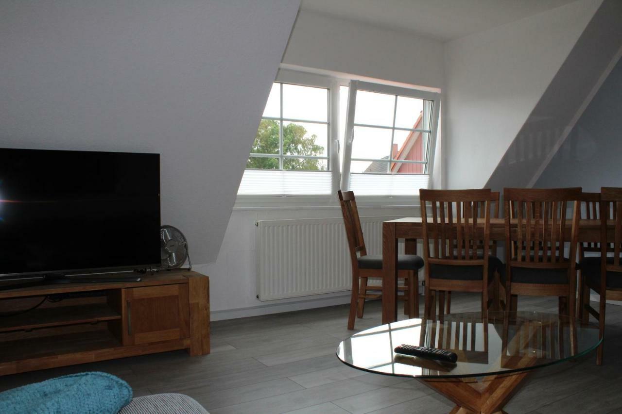 Op'N Doerp Apartments Barsbek Exterior photo